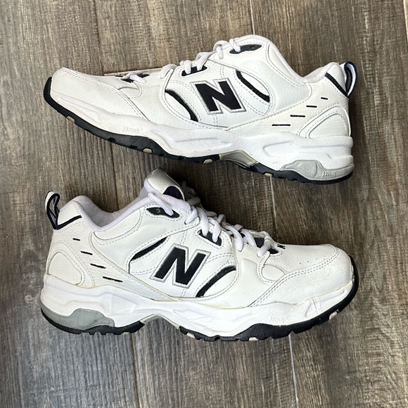 New Balance Shoes New Balance 6 White Dad Shoes 85 Poshmark